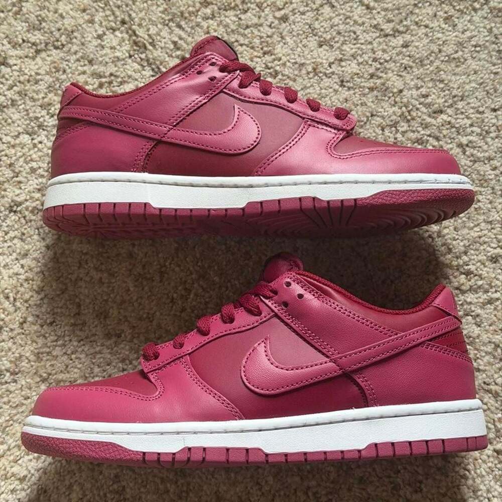 Nike Dunk Low GS Team Red Sweet Beet FB9109-602 Youth 6.5 / Women's 8